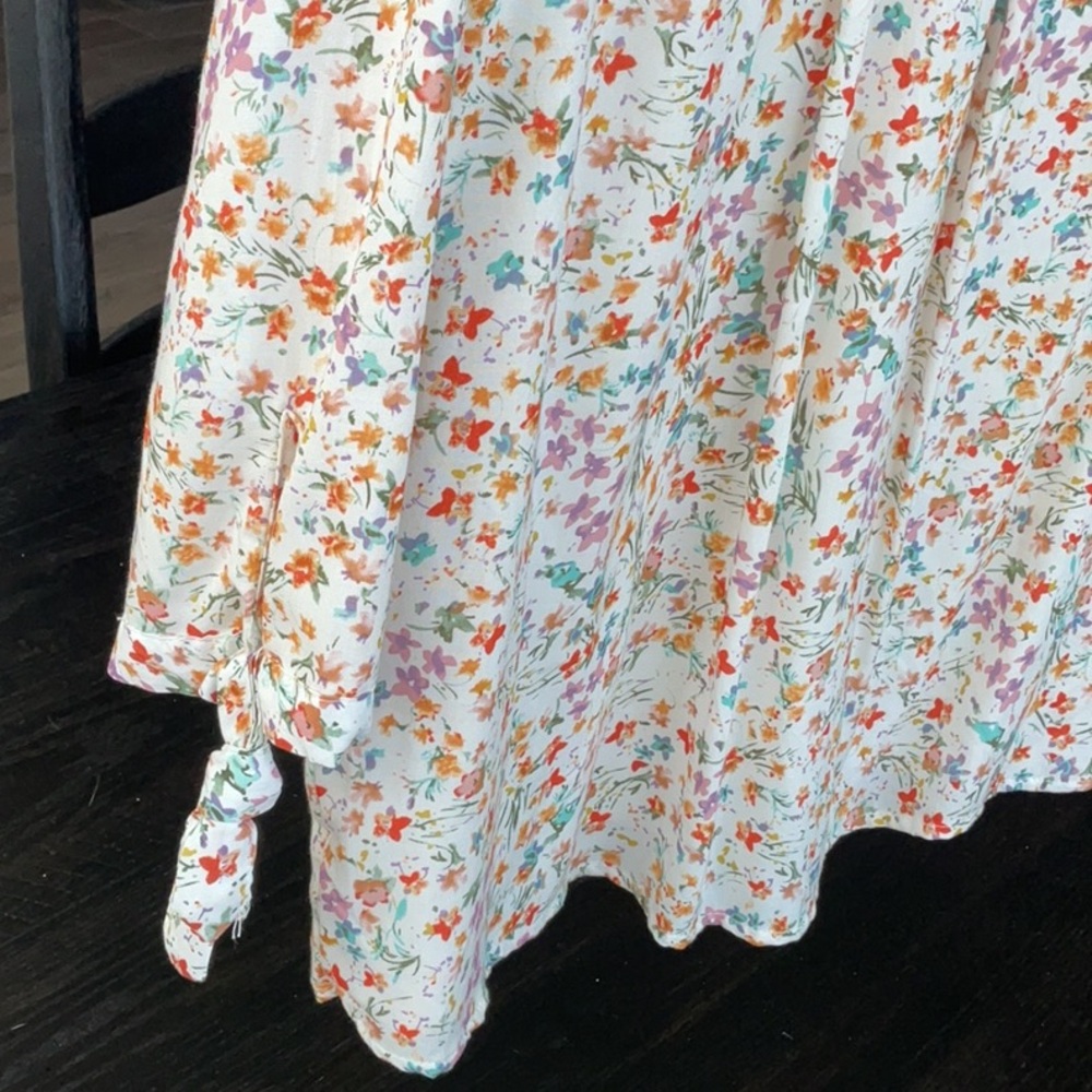 Rose & Thyme Floral Top - Picture 5 of 12